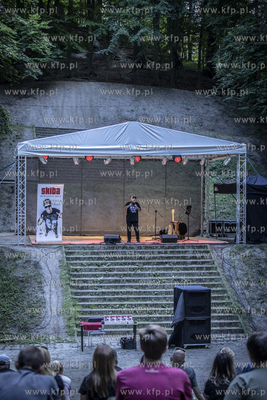 Teatr Leśny w Gdańsku Wrzeszczu. Skiba Stand Up Comedy.
02.08.2020
fot....