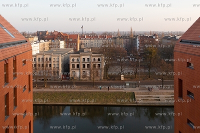 Dolne Miasto Gdańsk. Widok z budynku przy ulicy Toruńskiej....