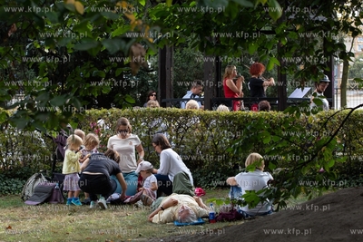 Koncert w Parku Kuźniczki we Wrzeszczu z udziałem:...