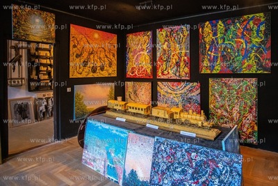 Galeria w Zaułku Kana - Art. ul. Zaułek Św. Bartłomieja...