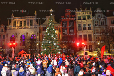 Gdańsk. Św. Mikołaj przypłynął łodzią do Gdańska,...