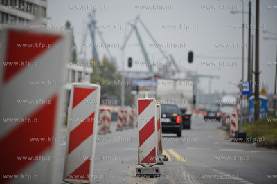 Gdansk. Remont ul. Marynarki Polskiej
26.10.2011
fot....