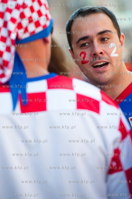 Gdansk. Ulica Dluga. Chorwaccy kibice na ulicach Glownego...