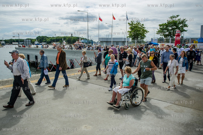 Gdansk. Uroczystosc otwarcia Falochronu Zachodniego...