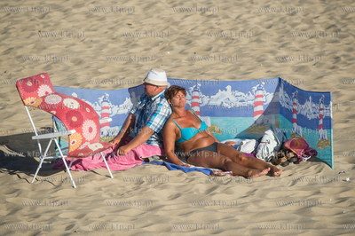 Gdansk. Letni wypoczynek na plazy miejskiej Stogi....