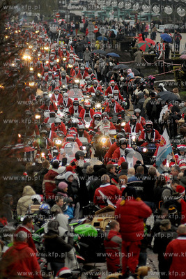 Niesprzyjajaca aura nie byla w stanie odstraszyc zmotoryzowanych...
