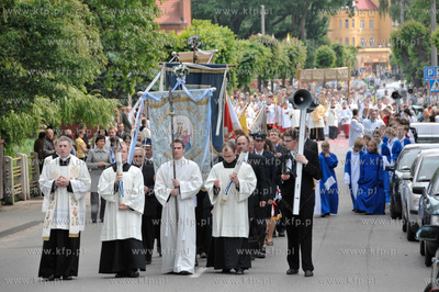 Procesja Bozego Ciala w Pelplinie
11.06.2009
Fot.Krzysztof...