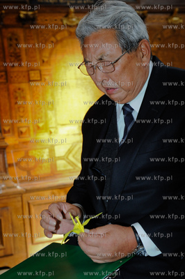 Gdansk Dwor Artusa. Grupa Japonczykow zrzeszonych w...