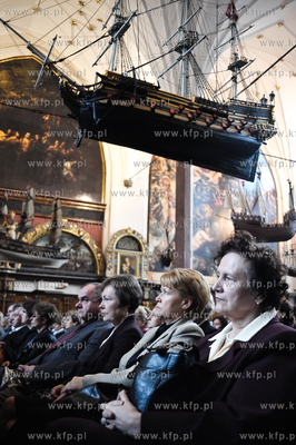 Wojewodzkie obchodny Dnia Edukacji Narodowej w Dworze...