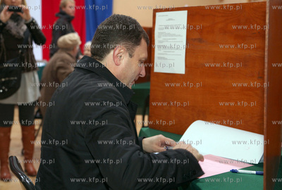 Wybory samorzadowe 2010 w Sopocie. Gimnazjum nr 2 w...