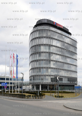 Biurowiec Grupy Lotos S.A. 29.03.2011 fot. Andrzej...