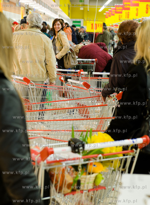Gdansk Szadolki.. Otwarcie nowego centrum handlowego...