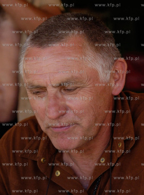 Ustka. Jan Holewik z Katowic przyjechal do Ustki bryczka...