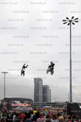 Gdynia, Skwer Kosciuszki. Red Bull X-Fighters Jams....