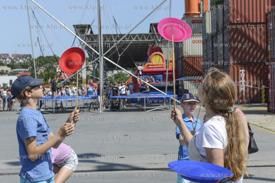 Gdynia. Dzień otwarty w Bałtyckim Terminalu Kontenerowym...