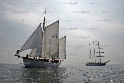 Zatoka Gdanska. Proba morska wyremontowanego zaglowca...