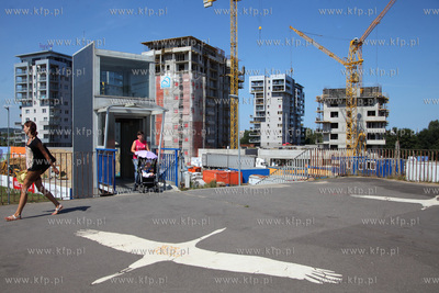 Zespol wiezowcow CityPark na gdanskiej Zaspie. 07.08.2014...