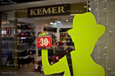 Centrum handlowe Manhattan. Wyprzedaże.
29.12.2015
fot....