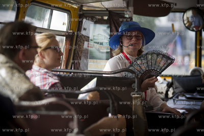 Gdańsk Dolne Miasto. Zabawa w stylu retro trwa. Wycieczka...