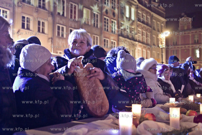 Wigilia gdańska na Długim Targu.
18.12.2016
fot....