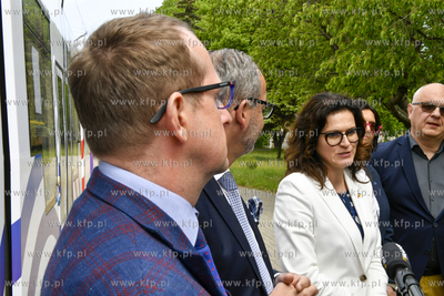 Konferencja prasowa podczas której zaprezentowano...