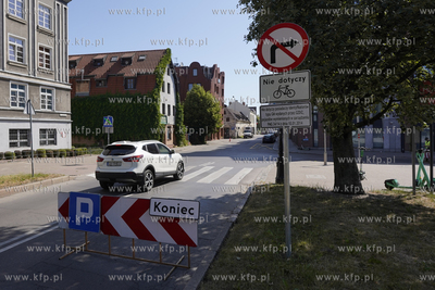 Zmiany organizacji ruchu na terenie Gównego i Starego...