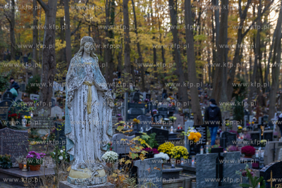 Dzień Wszystkich Świętych na Cmentarzu Srebrzysko....