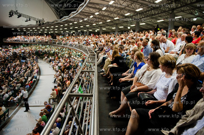 Sopot. Inauguracja nowej Opery Lesnej. Spektakl pt...