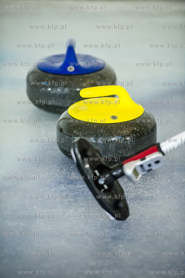 Gdansk. Hala Oliwia. Tor Curlingowy. Mecz 5 kolejki...