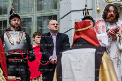 Wielki Piatek. Misterium Meki Panskiej na ulicach Gdanska.
03.04.2015
fot....