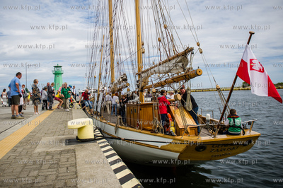 Gdansk. Uroczystosc otwarcia Falochronu Zachodniego...