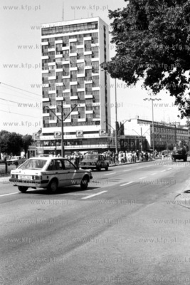 Gdańsk Wrzeszcz, al. Grunwaldzka. Wieżowiec Olimp....