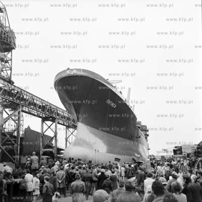 Wodowanie statku Itatinga w Stoczni Gdańskiej im....