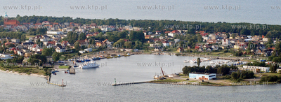 Polwysep Helski z Lotu Ptaka. Nz. Jastarnia z portem...