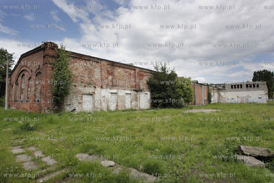 Dzielnica Gdanska, Dolne Miasto budynki bylej zajezdni...