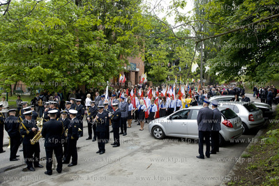 Uroczystosc odsloniecia dwoch tablic pamiatkowych na...