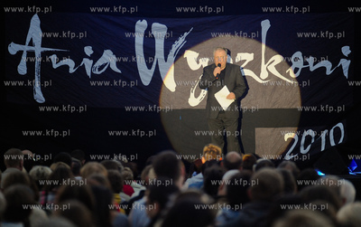 Gdansk. Plac Zebran Ludowych. Scena Muzyczna. Gdanskie...