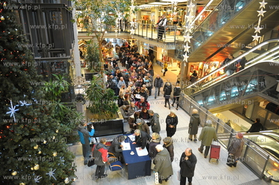 CH Manhattan w Gdansku - Wrzeszczu. Premiera polaczona...