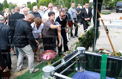 Na cmentarzu w Chojnicach pochowano straznika ze Schroniska...