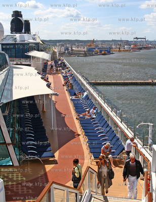 Gdynia. Wycieczkowiec Celebrity Eclipse w Gdyni. 18.06.2014...