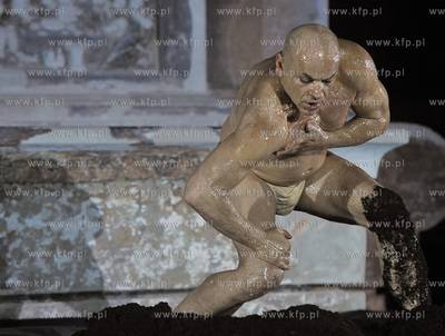 Centrum Swietego Jana Gdansk. Metropolia jest OK. Teatr...