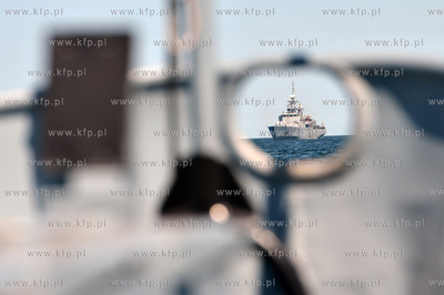 Gdynia. Miedzynarodowe manewry Baltops 2015 organizowane...