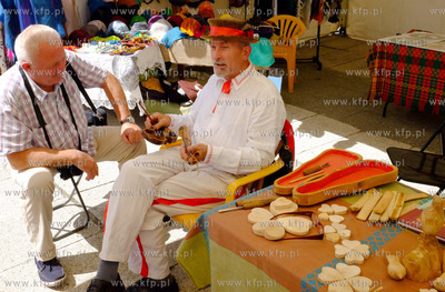 Sopot. Skwer Kuracyjny. Cepeliada. 19.07.2016 fot....