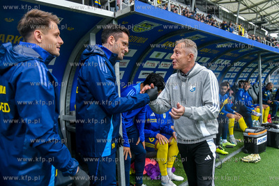 I liga. Arka Gdynia - Kotwica Kołobrzeg n/z Ryszard...