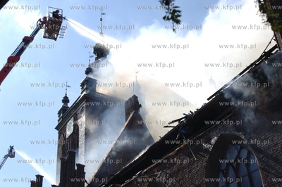 Pozar kosciola sw Katarzyny w Gdansku.
22.05.2006
Fot....