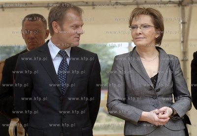 Uroczystosc wmurowania kamienia wegielnego pod budowe...