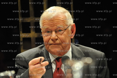 Gdansk. Filharmonia Baltycka. Areopag Gdanski. Debata...