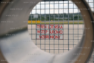 Prace w modernizacji lotniska im. Lecha Walesy w Gdansku....