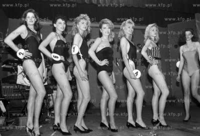 Wybory Miss Kartuz w Kartuzach na Kaszubach. 02.1992...
