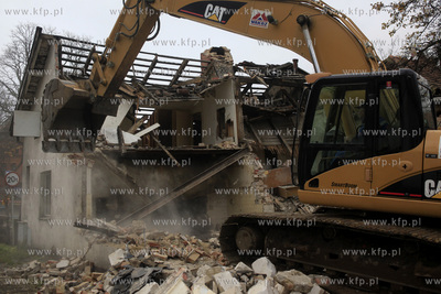 Gdansk. Rozbiorka pierwszej piekarni firmy Szydlowski,...